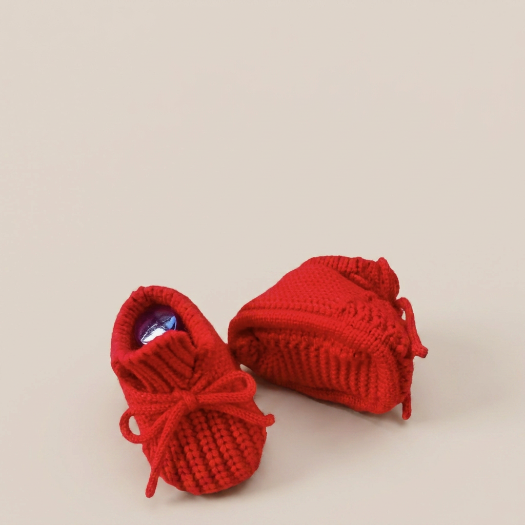 Chunky Knit Bow Slip-On Booties