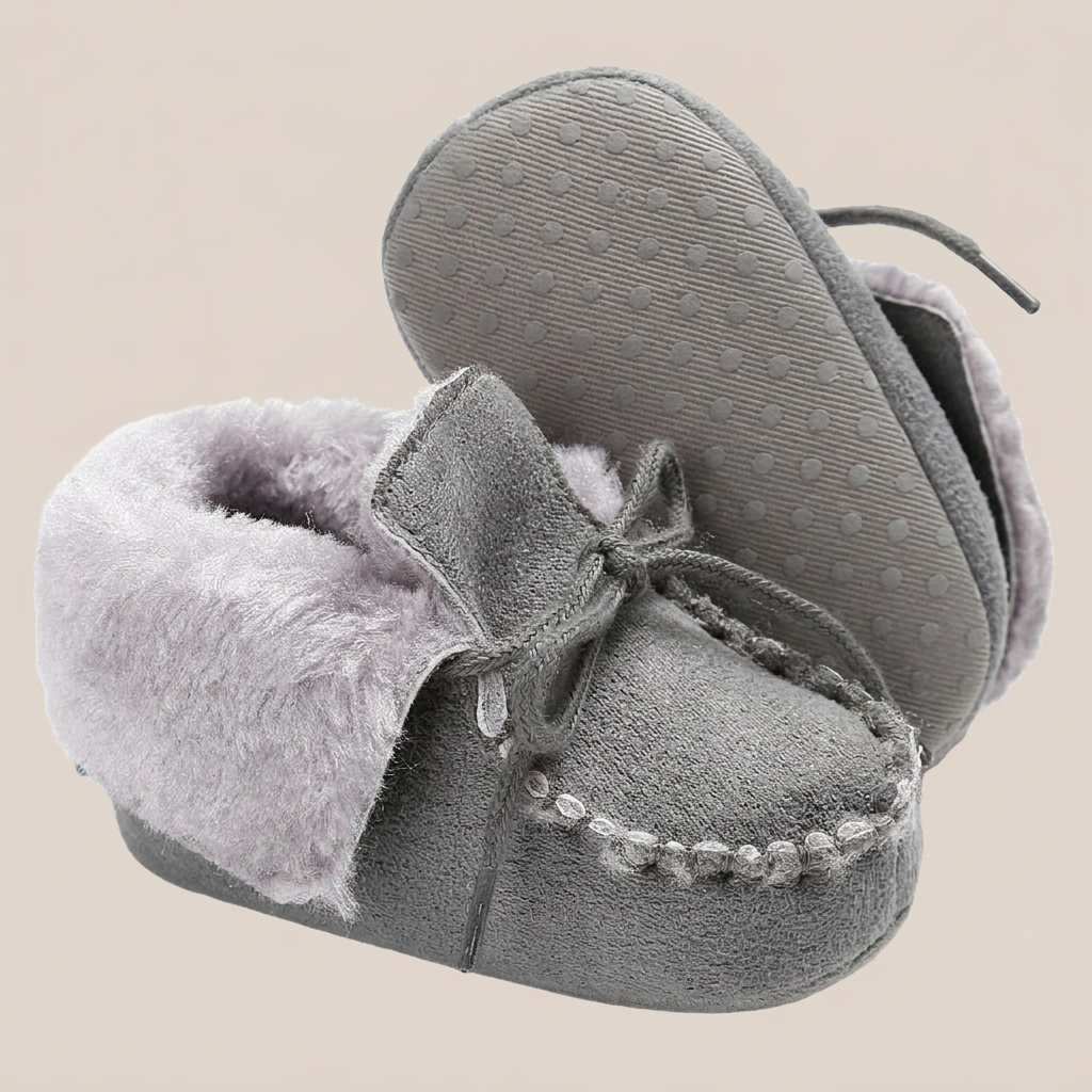 Sherpa Lined Lace-Up Moccasin Boots