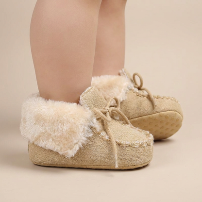 Sherpa Lined Lace-Up Moccasin Boots